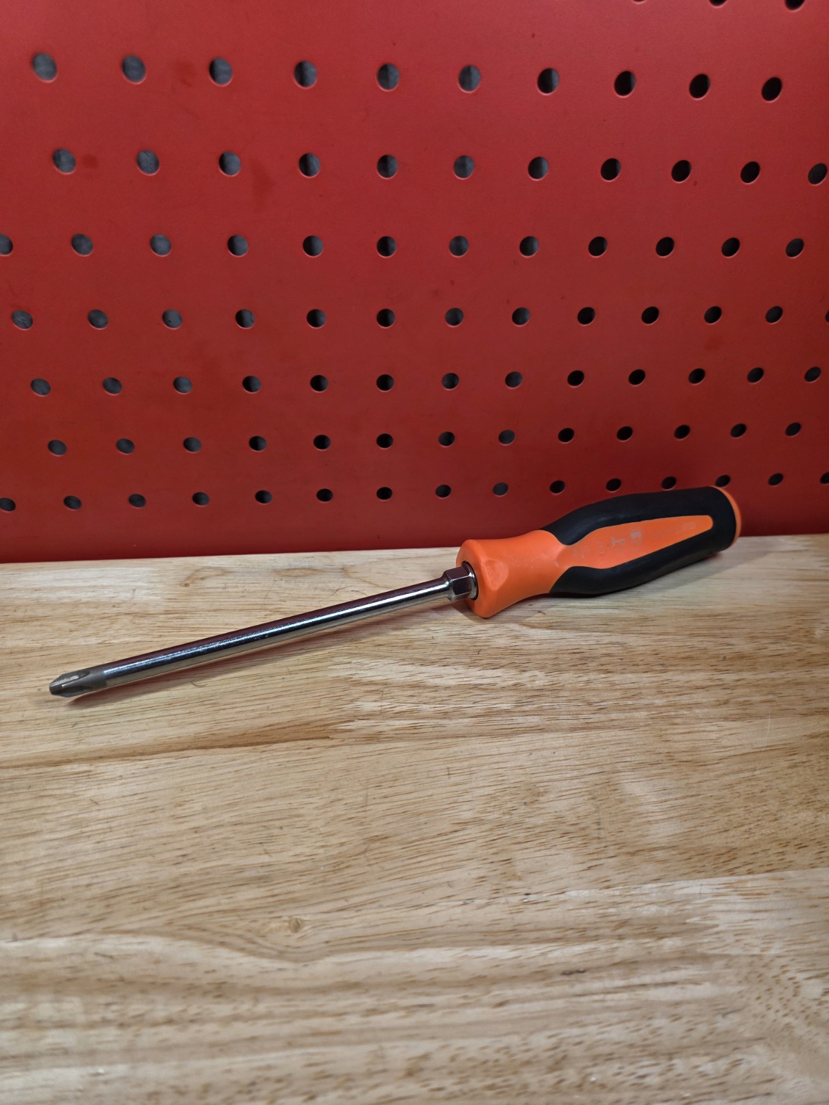 Snap-on Tools SGDP63IRB ORANGE #3 Phillips 6″ Blade Soft Grip Screwdriver