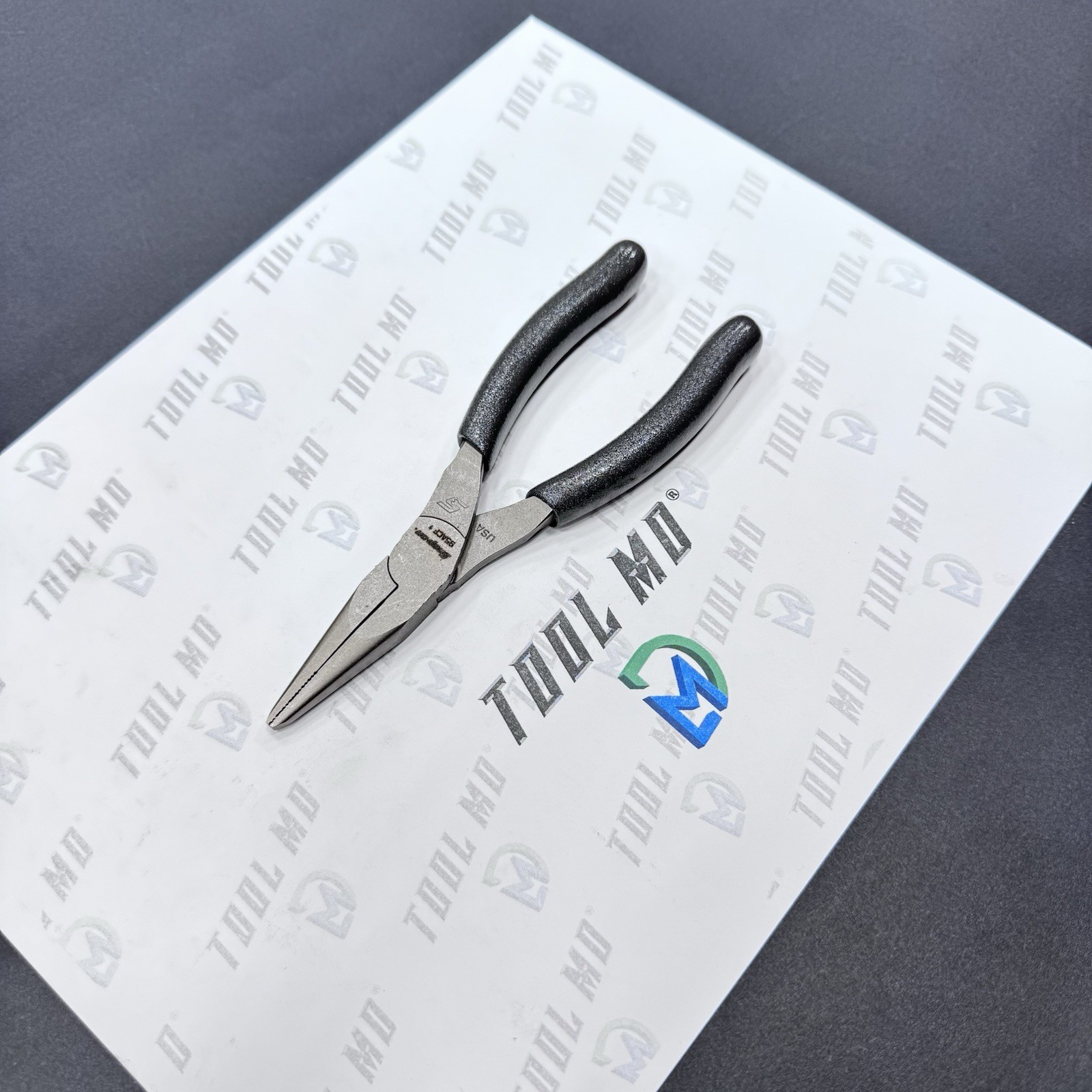 Snap-on Tools USA NEW DARK TITANIUM 6″ Talon Grip Needle Nose Pliers 95ACFDT