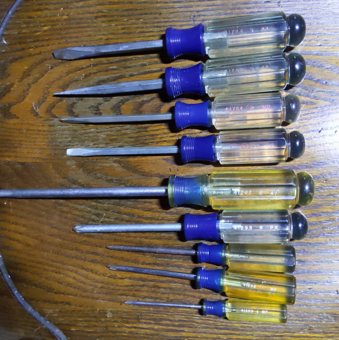 VTG CRAFTSMAN 9 PC SCREWDRIVER SET LOT Standard & PHILLIPS VARIOUS SIZES USA
