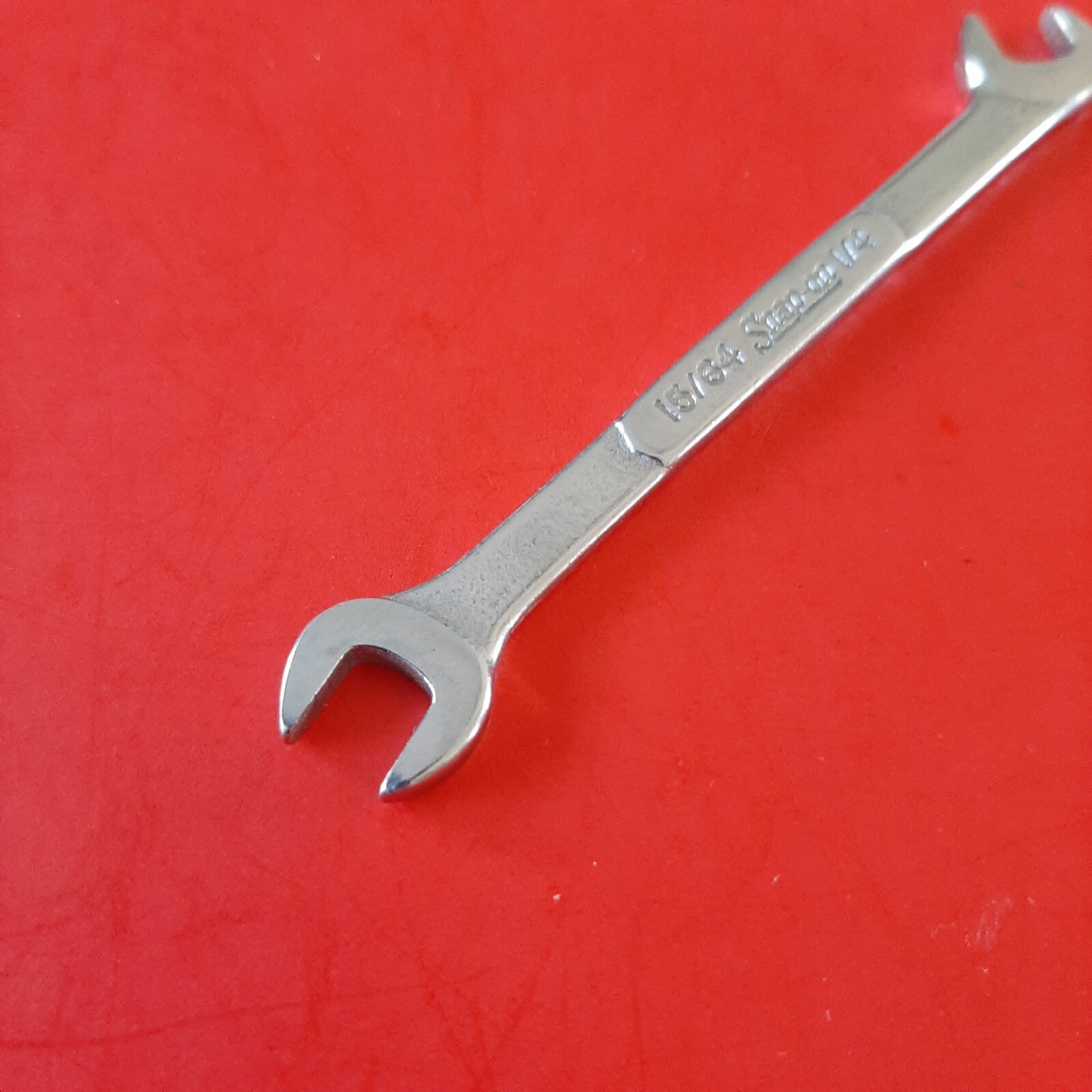 Snap-on Tools USA 15/64″ x 1/4″ SAE 4 Way Angled Ignition Wrench DS1516