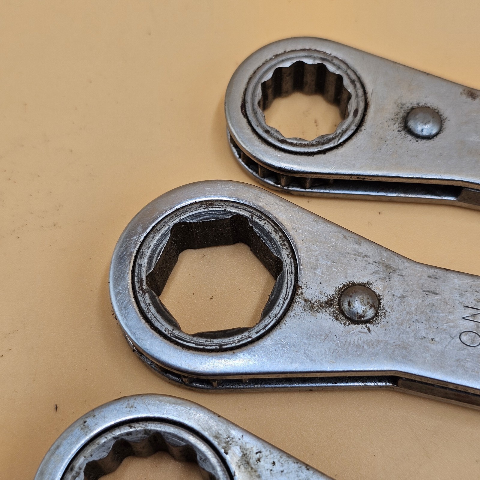 Vintage Snap On Ratcheting Wrench Set Of 3 R1820, R2426S, R-2428