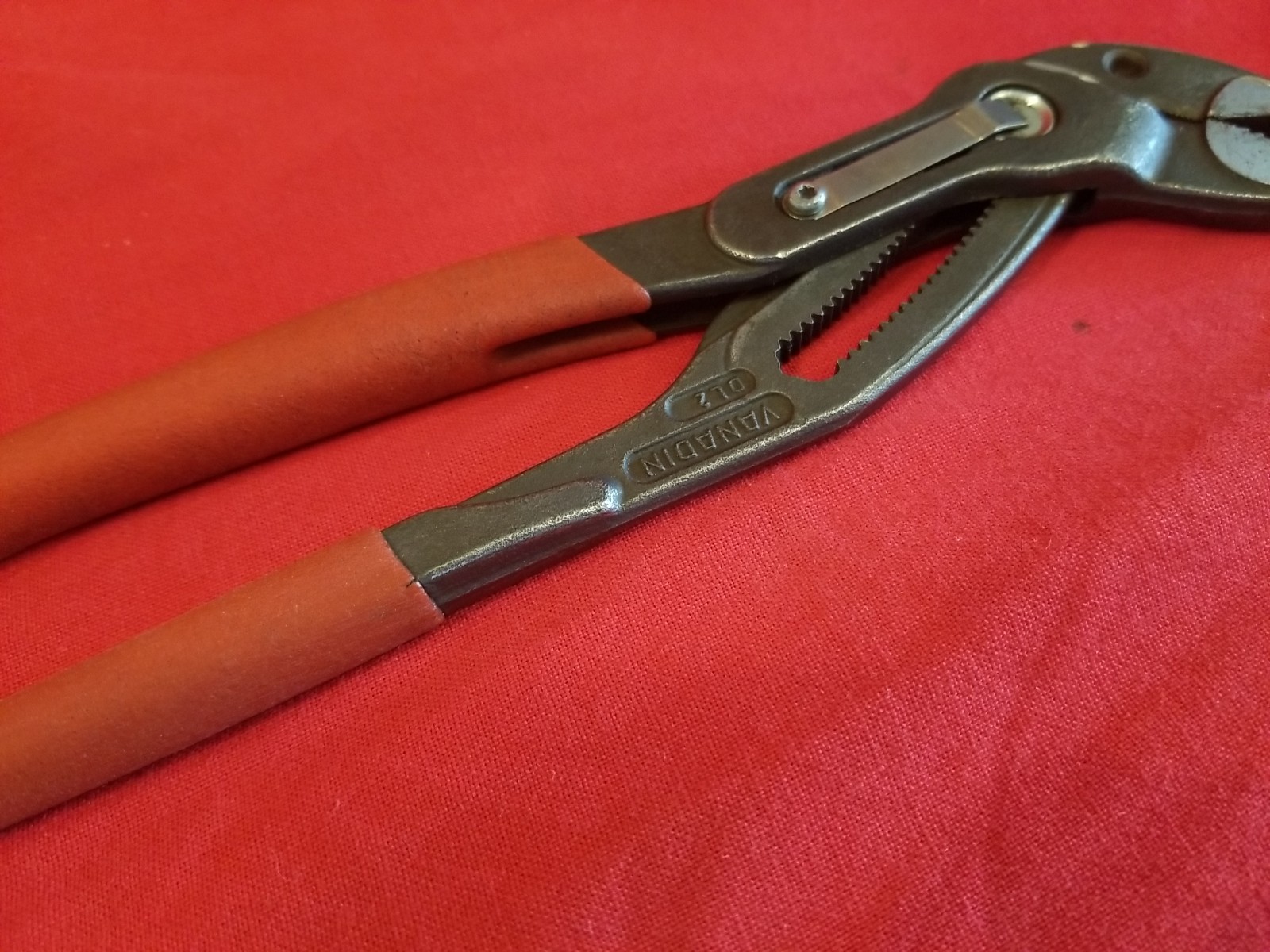 Matco Tools Knipex cobra PC10 locking self-gripping pliers 10″ Good Condition