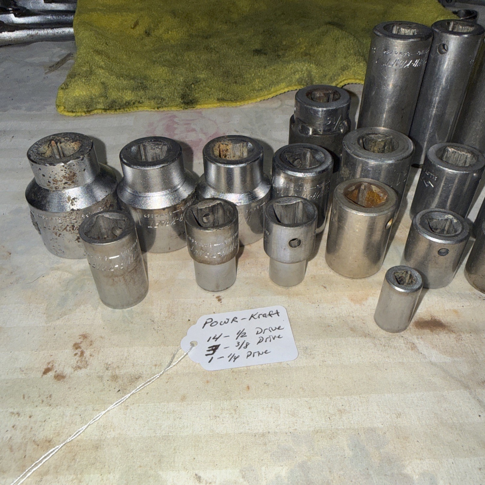 POWR KRAFT 1/2” Dr Sockets, 3/8” Sockets STD, And Deep. 18 Pieces