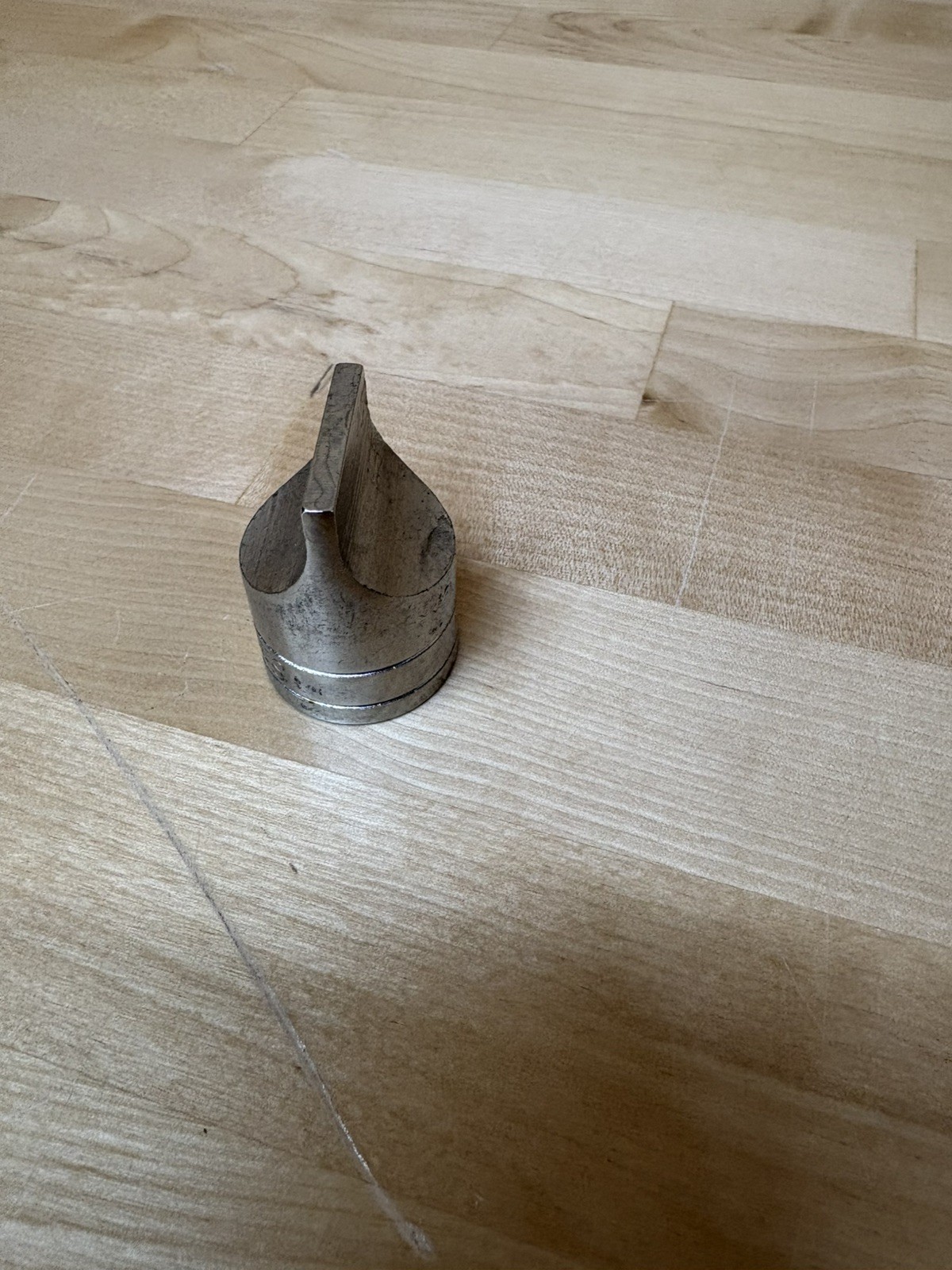 Snap-on Underline #A15. 1/2″ Drive Drag Link Socket Driver 1-1/8″ Blade Width