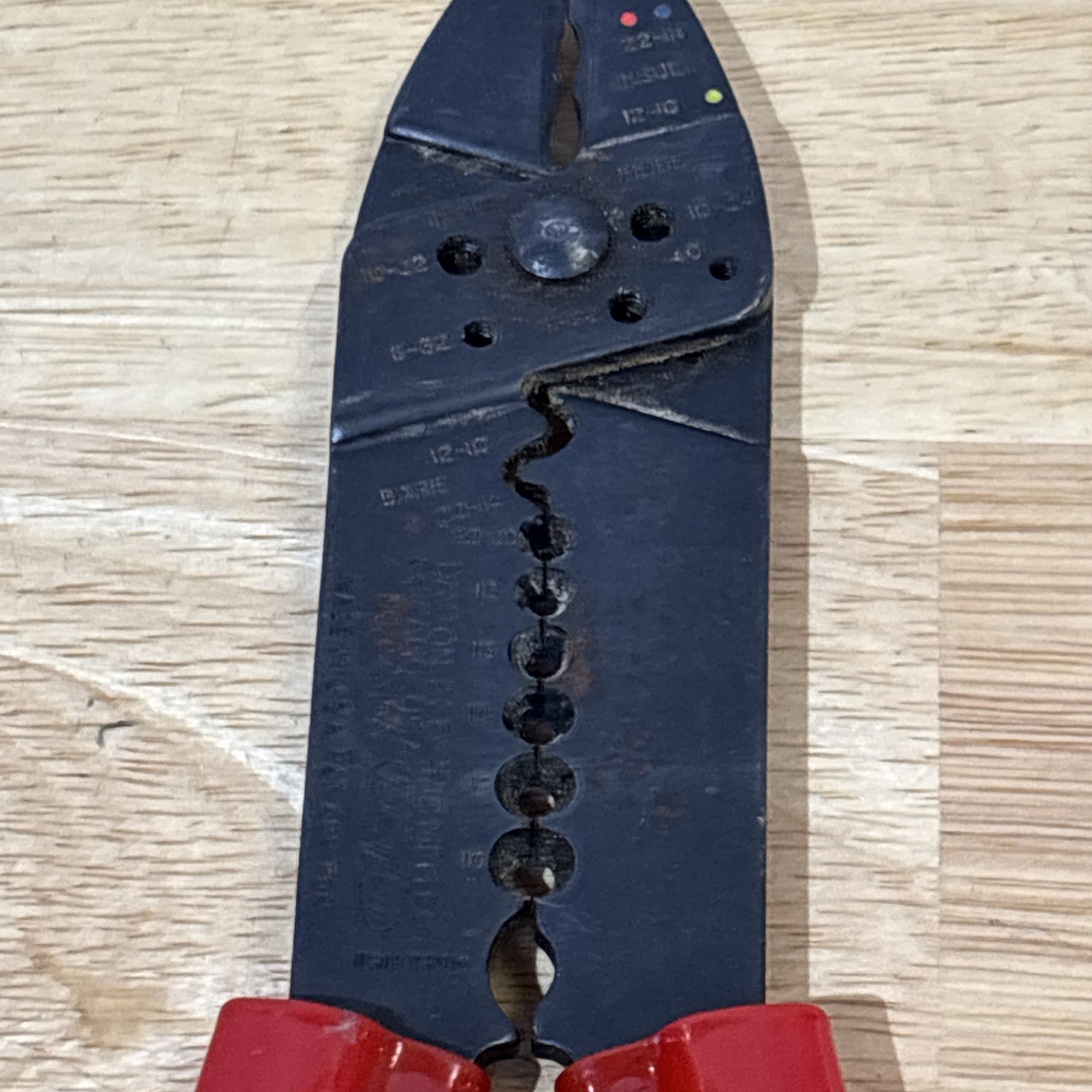 Dayton 8″ Wire Cable Stripper Cutter Crimper Pliers Red Handle 4x136a Vtg USA