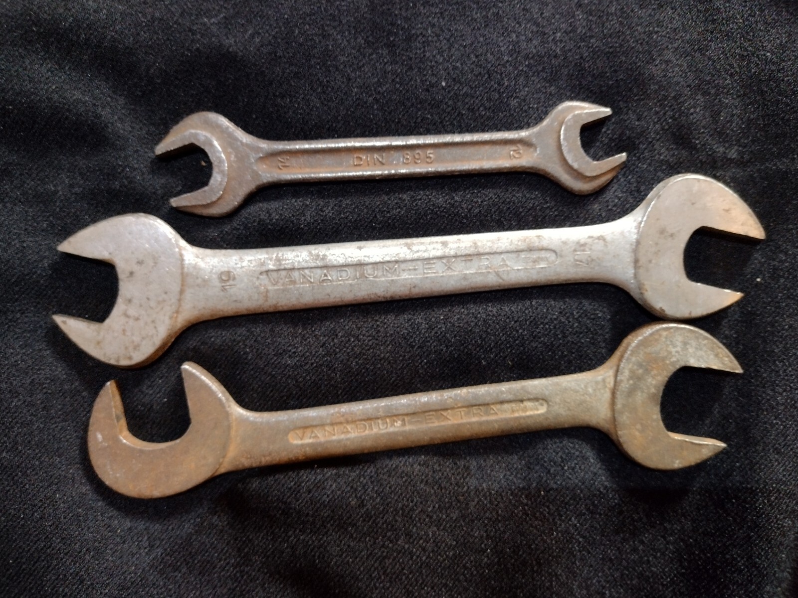 BELZER AUTOMOBILE SPANNERS: SIZE; 22×22 & 19×17 & 13X12 VINTAGE TOOL KIT