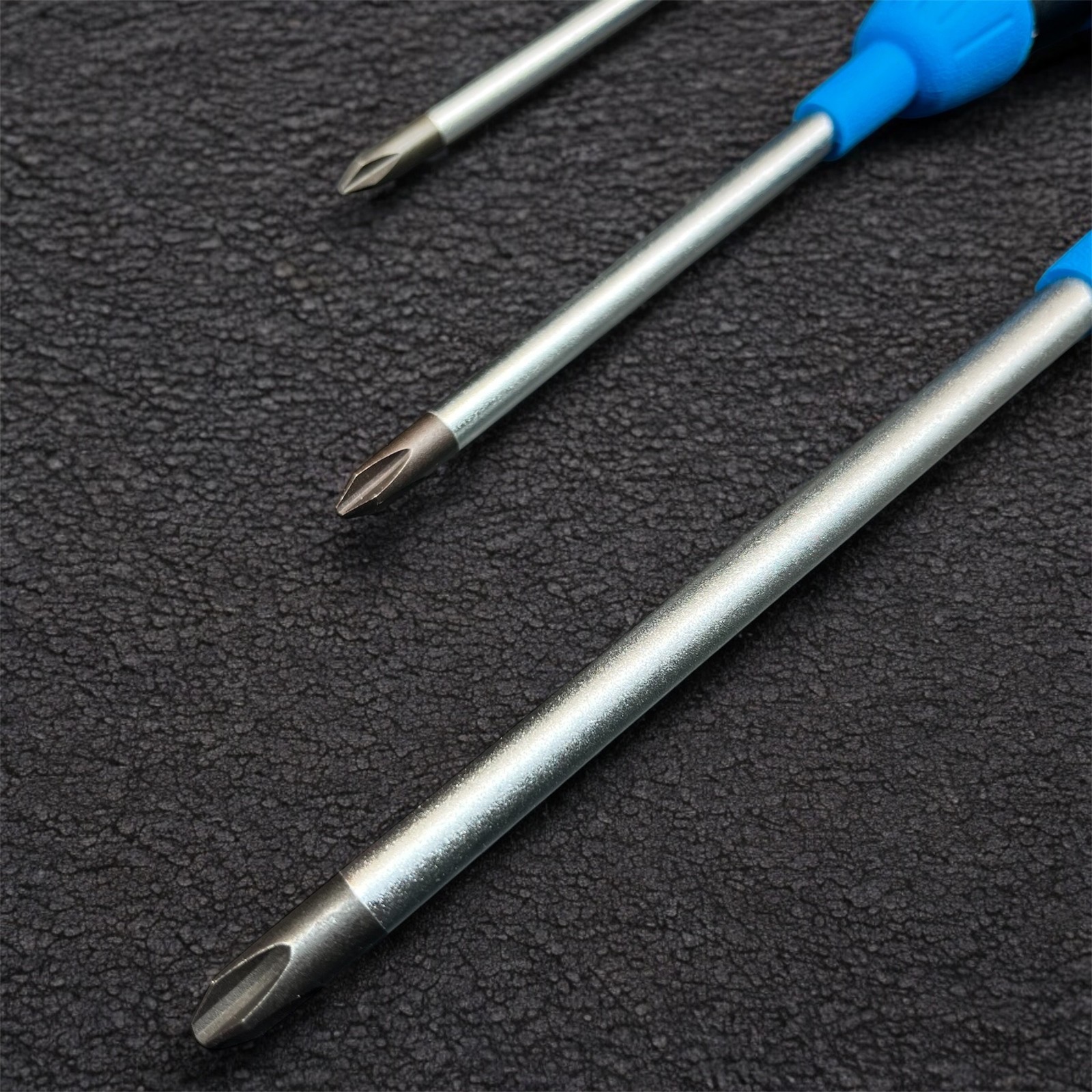 Sunflag 3370 +1 +2 +3 JIS Screwdriver set | Made in Japan | Magnetic |Tang Thru