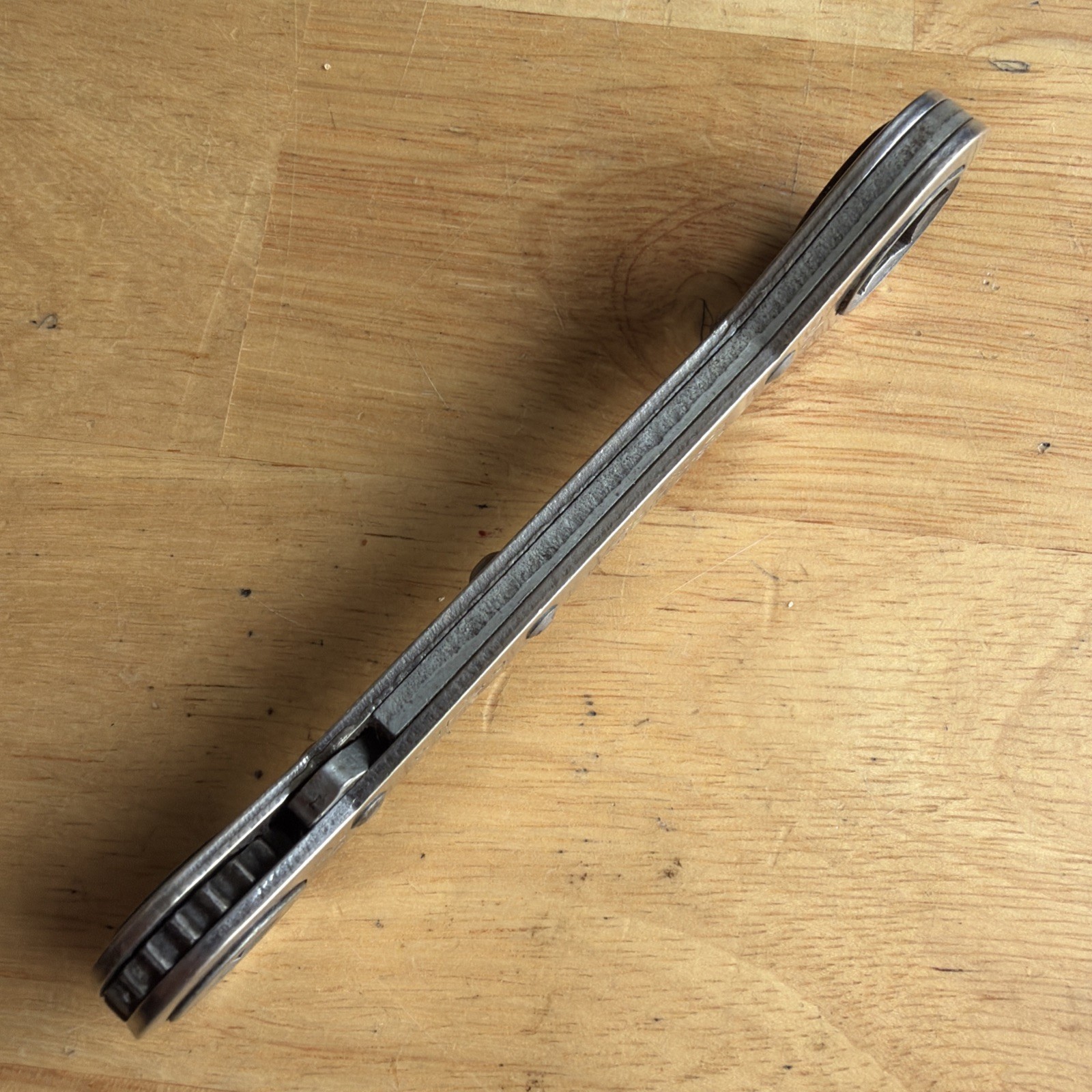 New Britain 1/4″ Square Ratcheting x 9/16″ 6 Point Fixed Box End Wrench RW40 USA