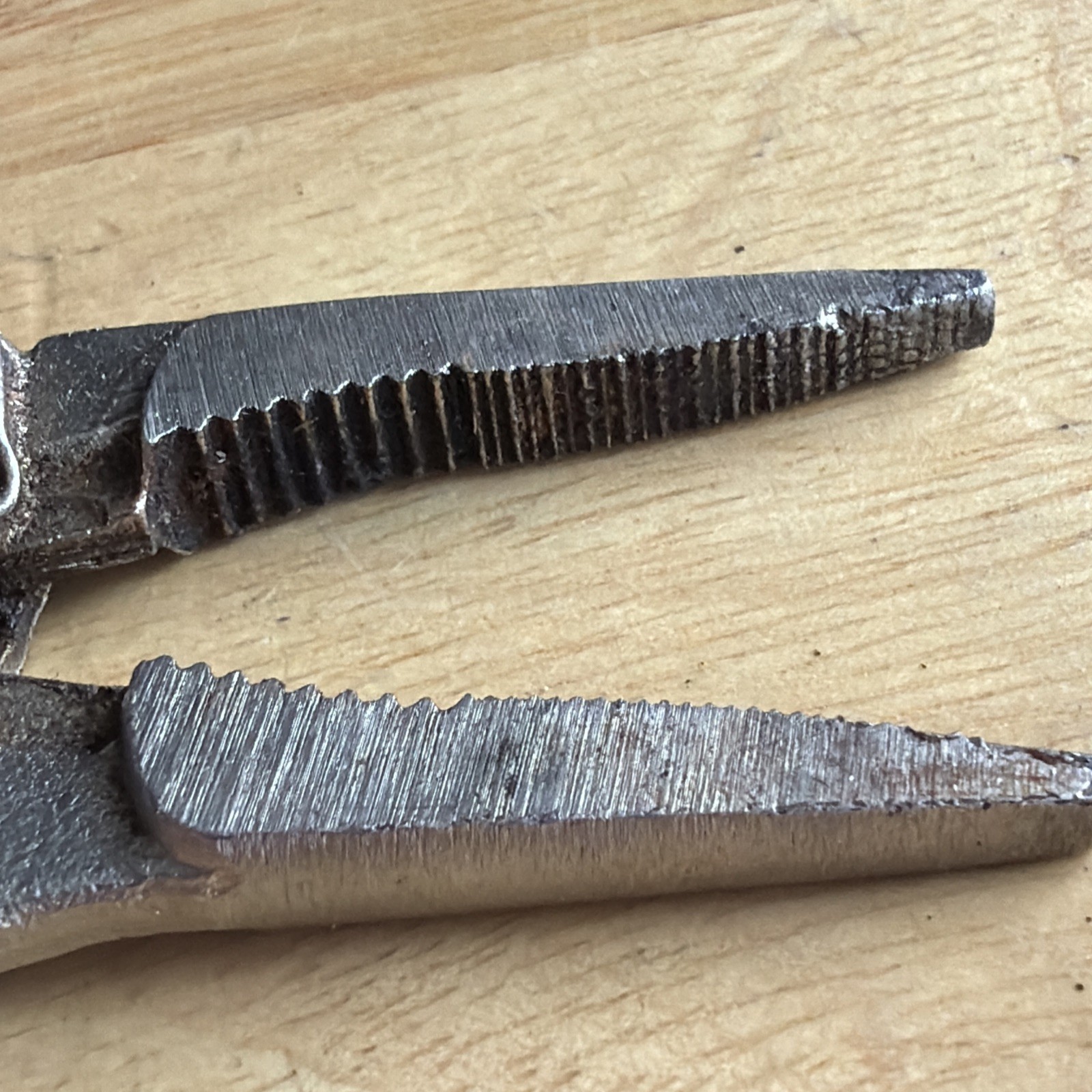 Petersen 5″ Long Nose Locking Pliers Vise Grips 4LN Vtg Dewitt, Neb. USA