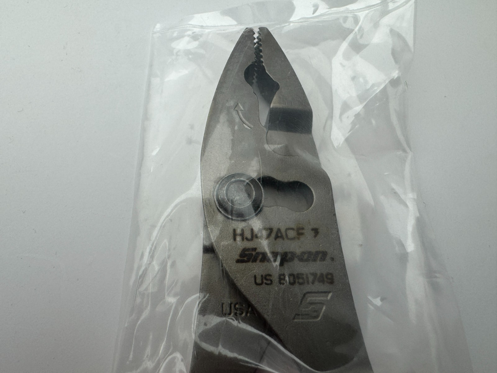 Snap-On Tools NEW HJ47ACF 8″ Talon Grip Flank Jaw Slip-Joint Pliers Red