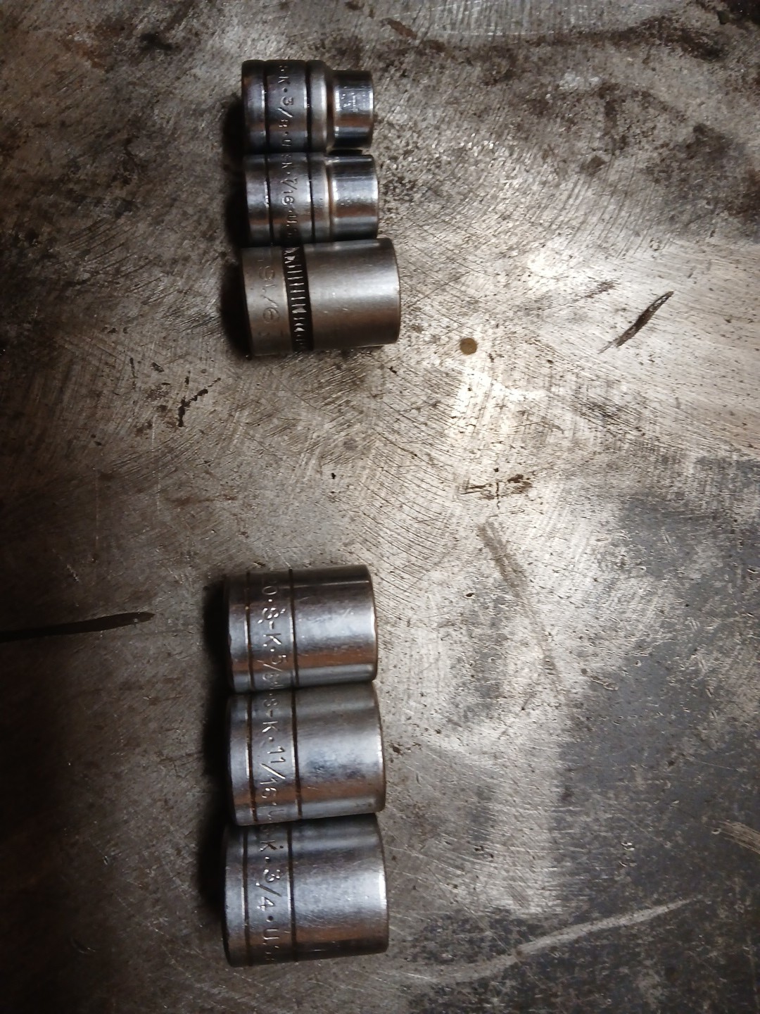 6 And 12 Point Sae Sockets. SK And 1 Indestro