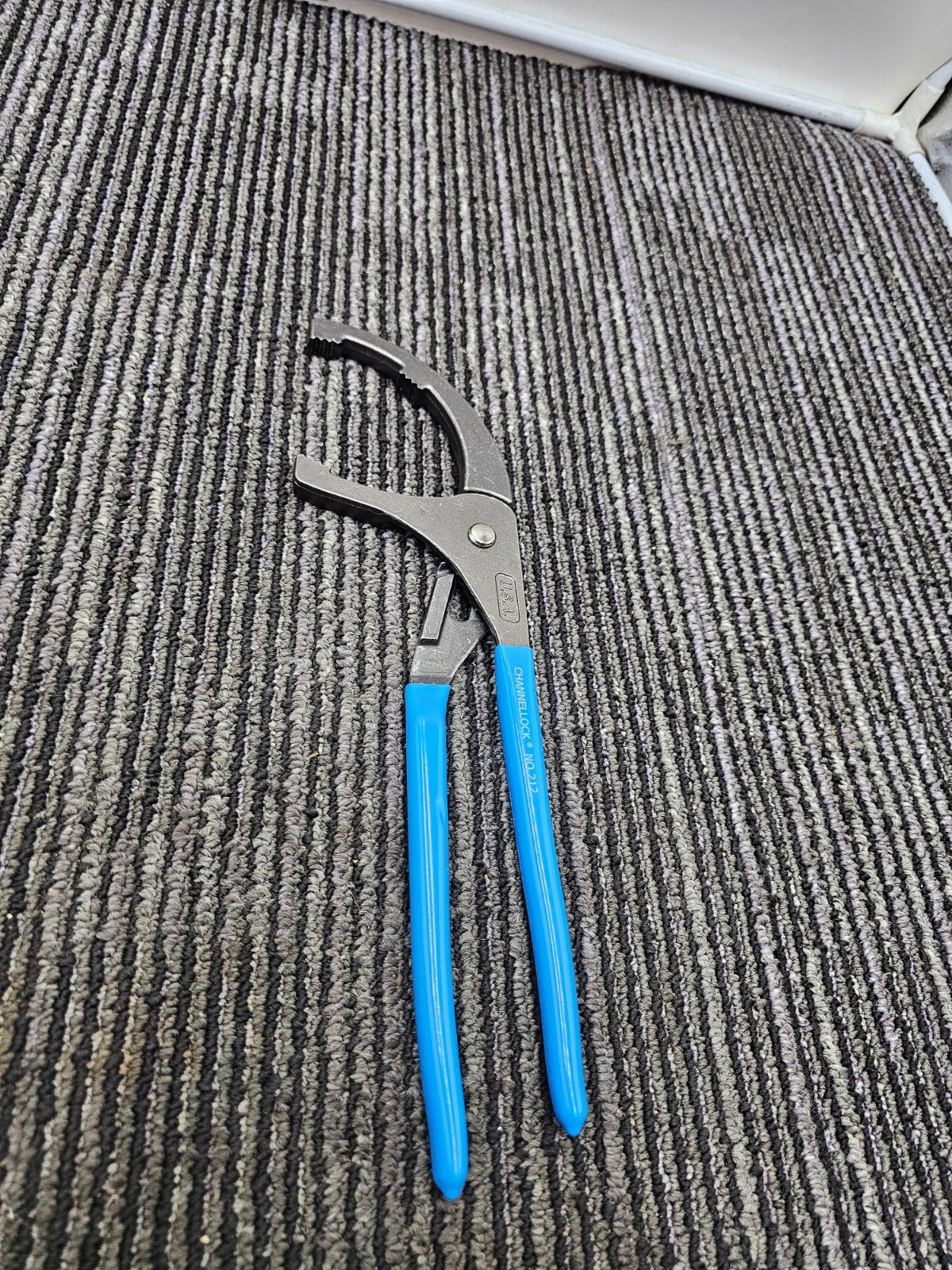Channellock 212 BULK Oil Filter Curved Jaw Plier Blue Handle