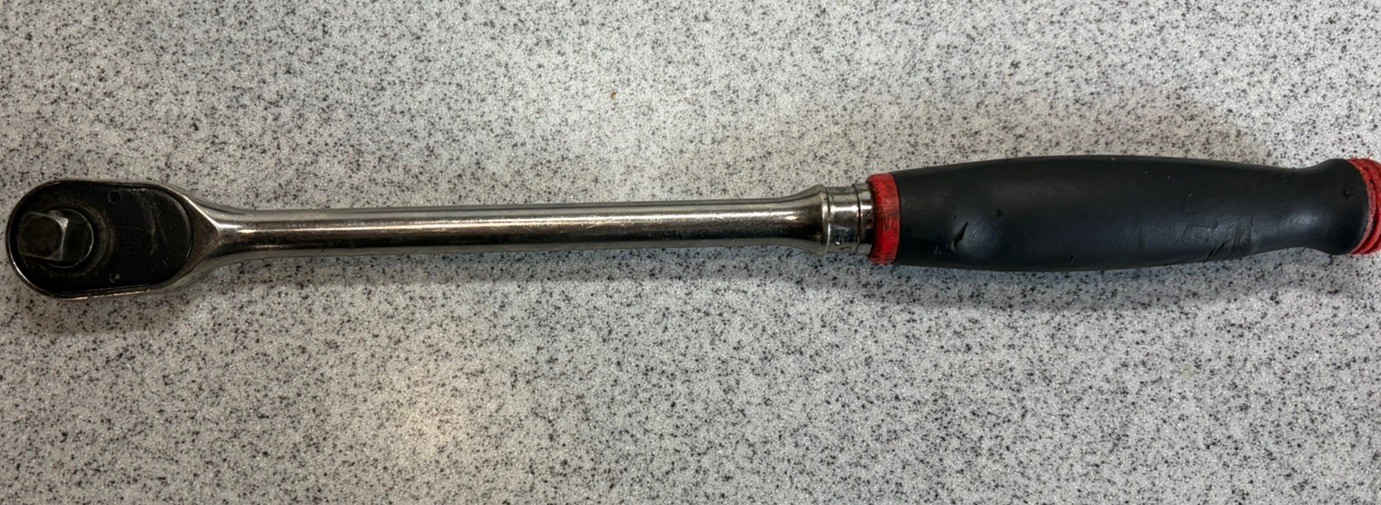 SNAP ON 3FHL936A 3/8″ DRIVE 12″ LONG SOFT GRIP RATCHET USA red and black