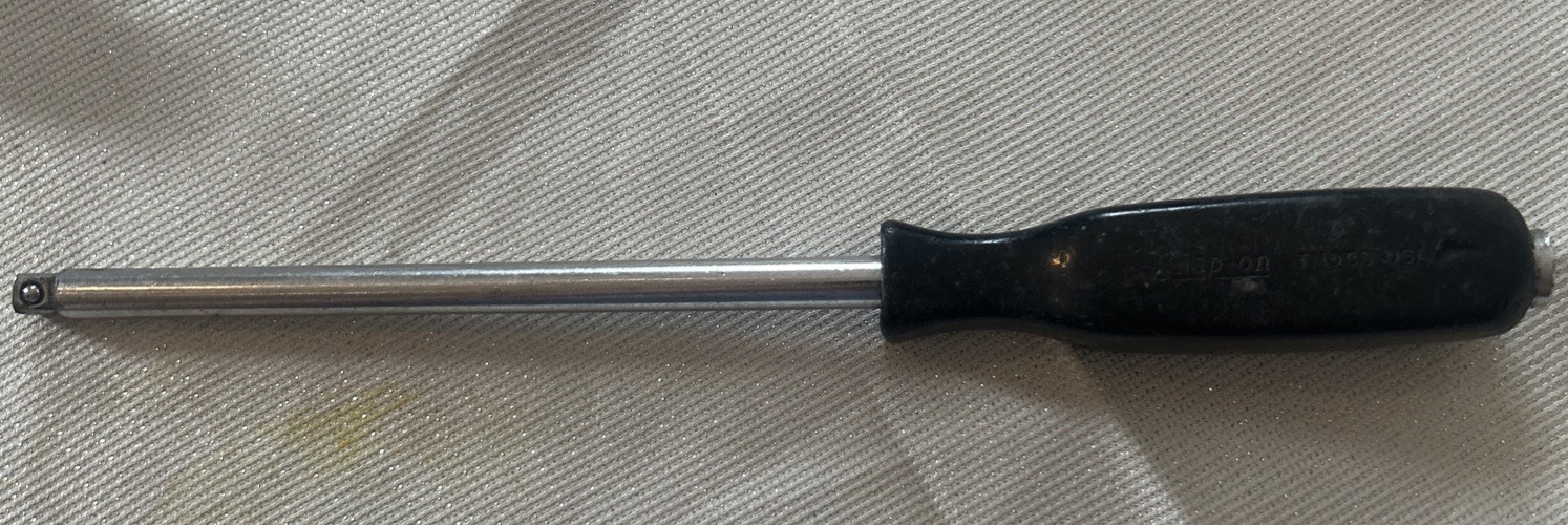 Snap-On TM9CS 1/4 “Drive 9″ Long Shank Socket Driver Black Hard Plastic Handle