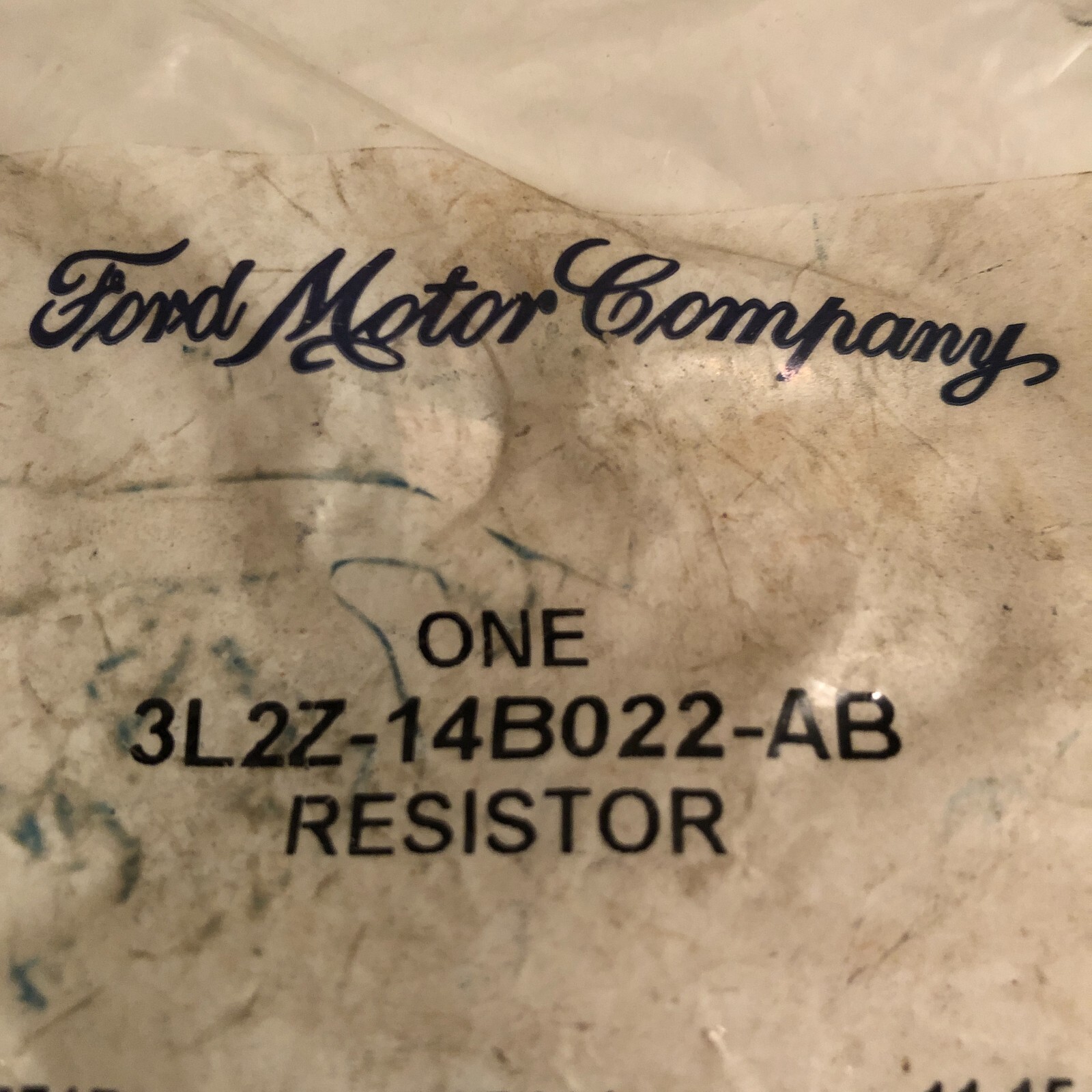 FORD Genuine OEM 3L2Z-14B022-AB SRS Side Bag Light Eliminator Resistor Connector