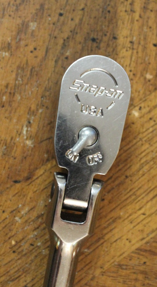 Snap On 3/8″ Drive Flex Head Ratchet Soft Grip Bent Handle FHBF80