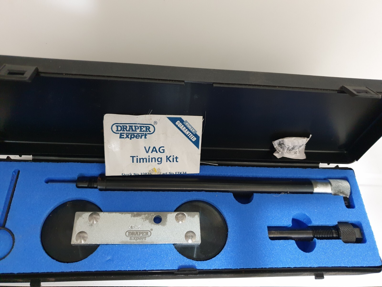 0565. Draper 32826 Vag Timing Kit 1.8T & 2.0 TSFI Camshaft Locking Tool