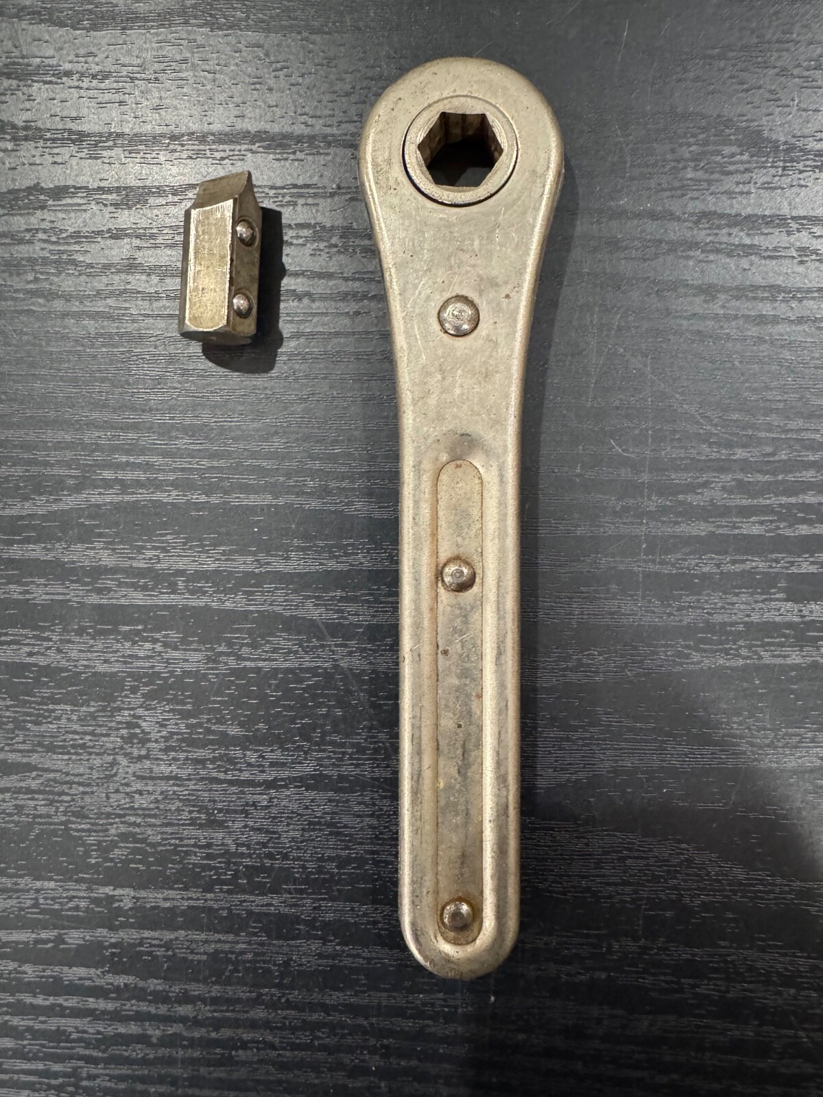 Vintage Ratcheting Hexagonal Wrench Length 7 Inch Ratchet 1/2″ Drive