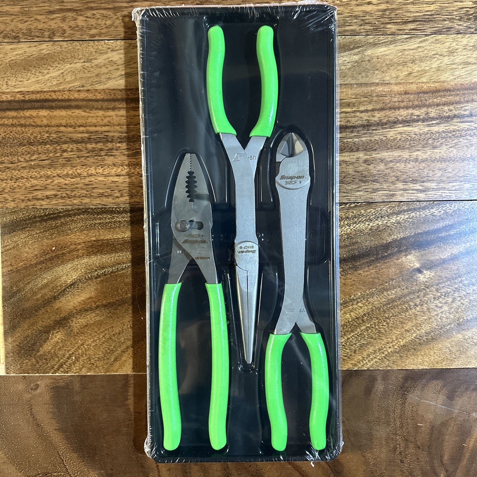 NEW Snap On Tools PL330ACFG GREEN SOFT GRIP 3 Piece HD Plier Set FREE EXPEDITED