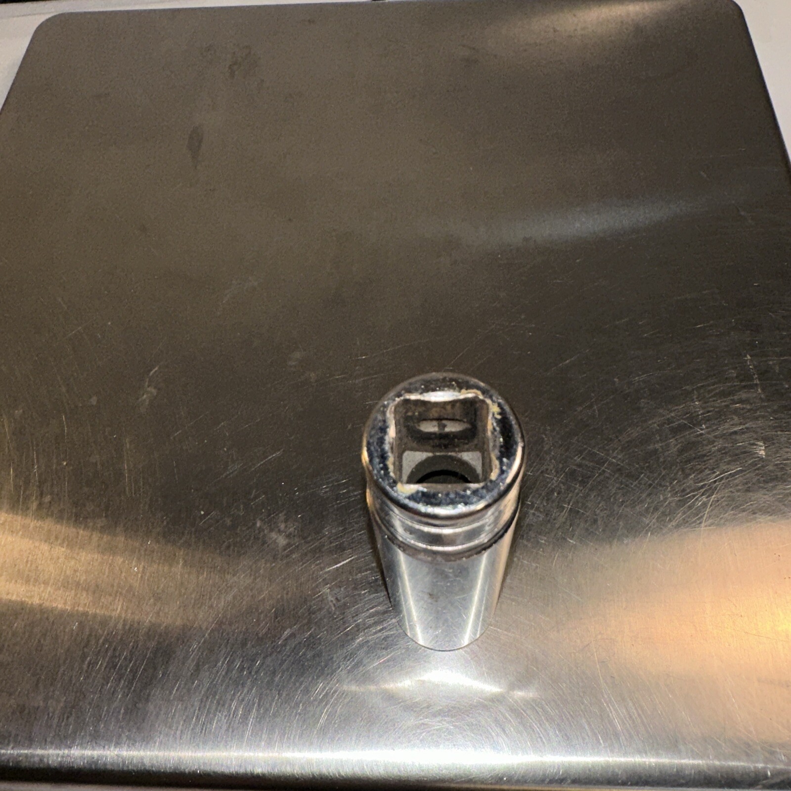 Snap-on USA 1/2″ Drive 11/16″ SAE Deep 6 Point Socket TS221