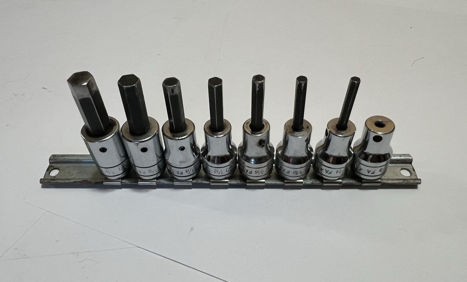 Snap On 208FAY SAE 3/8 Drive Hex Bit Socket Driver Set 8 pc 1/8 – 3/8 USA