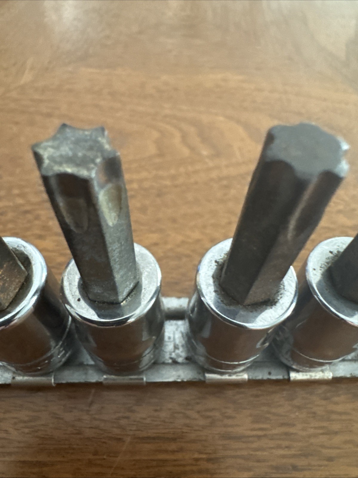 Snap-on 3/8″ Drive 7pc TORX Bit Standard Socket Set FTX27E-FTX55E With Rail