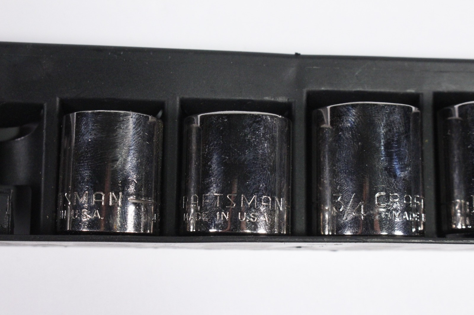 Craftsman USA 8-Piece 1/2″ Drive 6-Point G Series SAE Socket Set 3/8” to 7/8″
