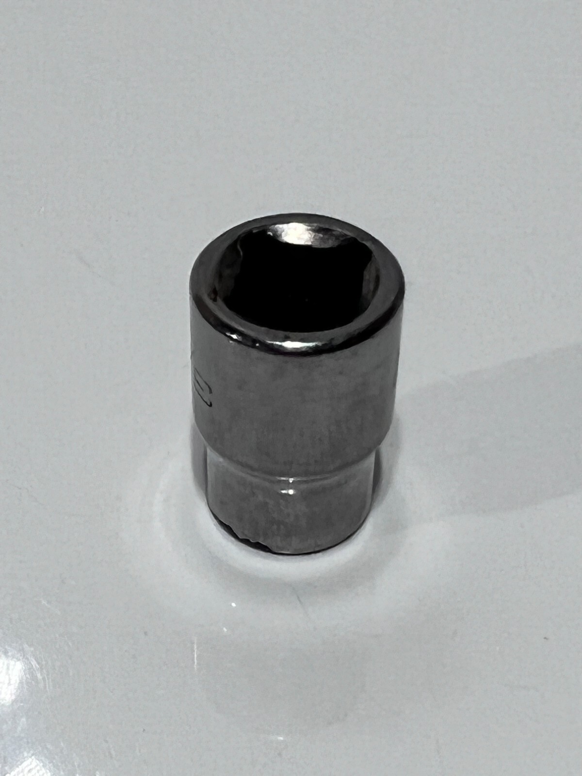 Matco Tools USA B122 SAE 3/8″ Shallow Chrome Socket – 3/8 Drive – 12 Point