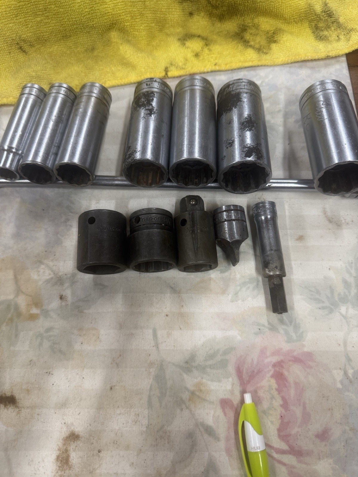 Snap On Sockets And 3/8” 11” Extension. 7—1/2” Drive Deep, 3—1/2” Drive Impact