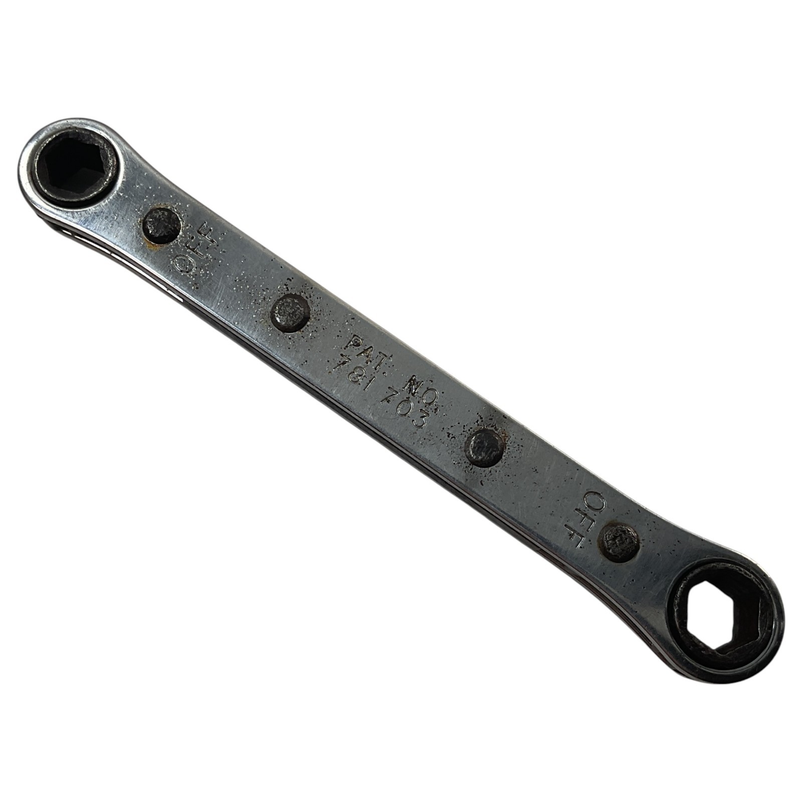 Snap-on Ratcheting Box Wrench 1/4″ 5/16″ 6 Point R810S Sold As Pictured Mechanic