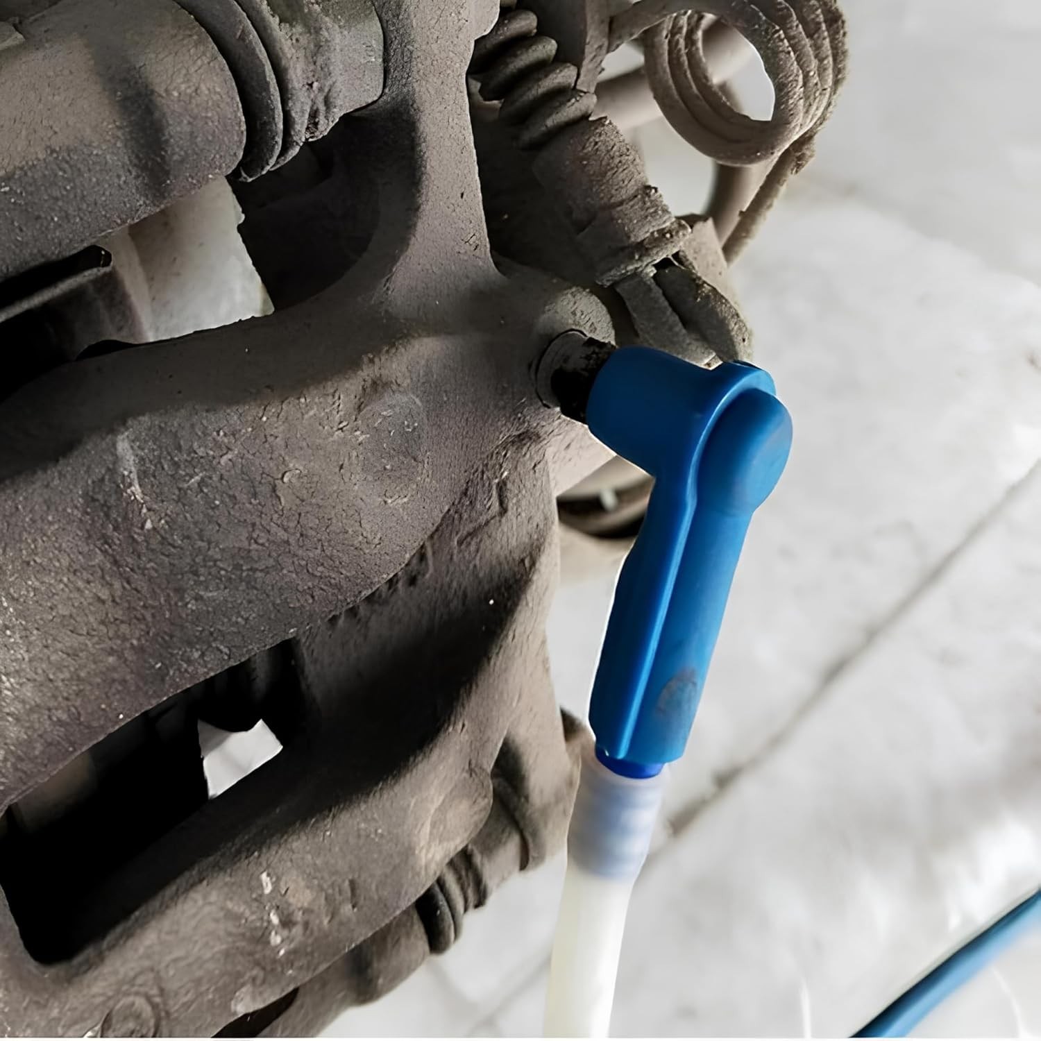 High-Quality ABS Brake Bleeding Kit with Adjustable Connection For All Vehicles