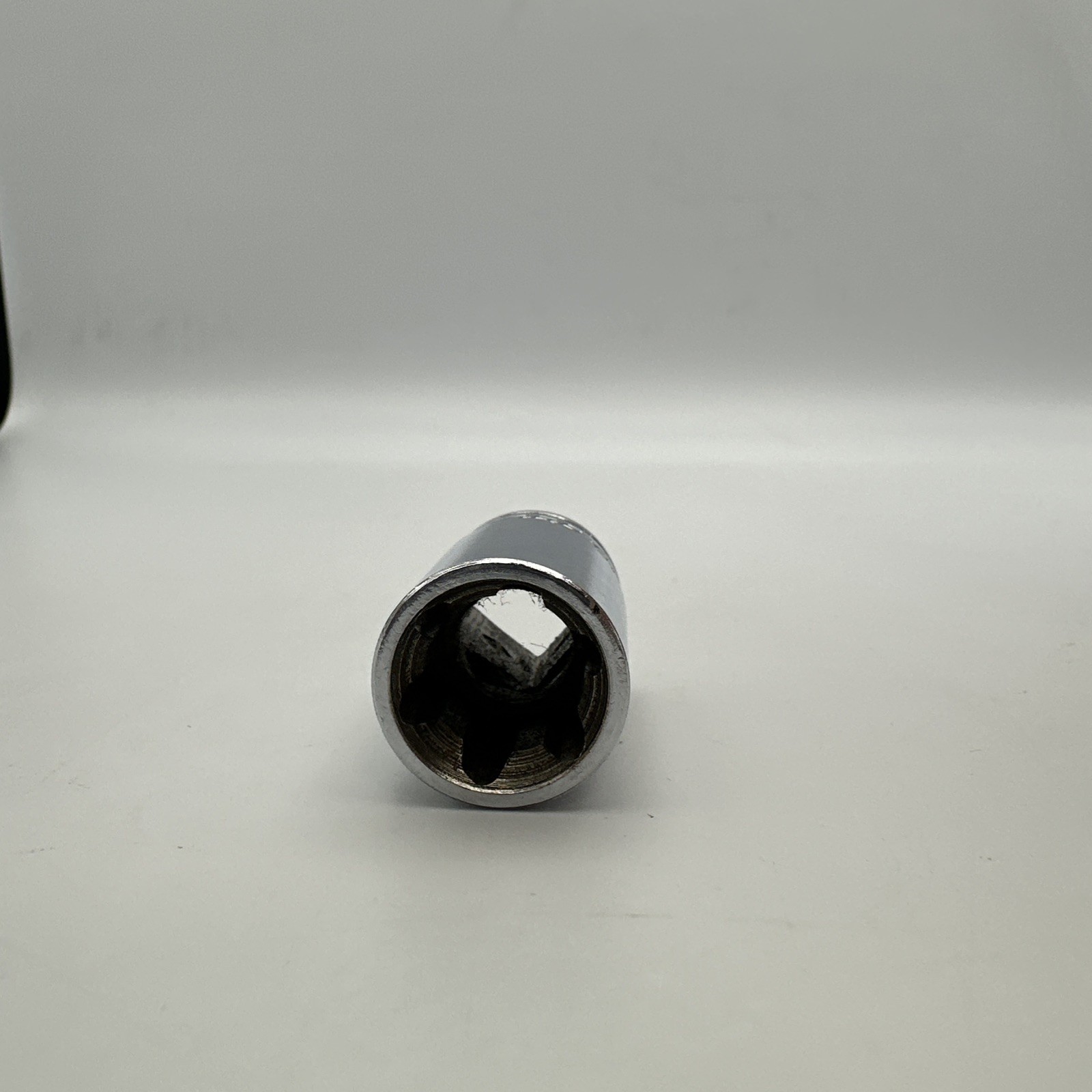 Snap-on Tools 3/8″ Drive E18 Inverted TORX Chrome Socket FLE180