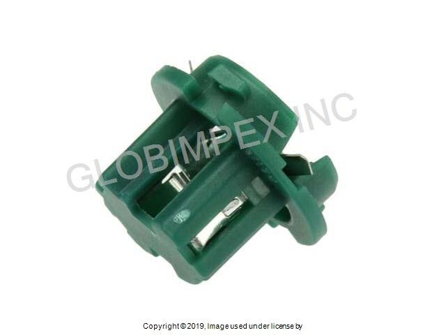 BMW (2000-2004) Bulb Socket – Taillight for Fender LEFT or RIGHT (1) URO PARTS