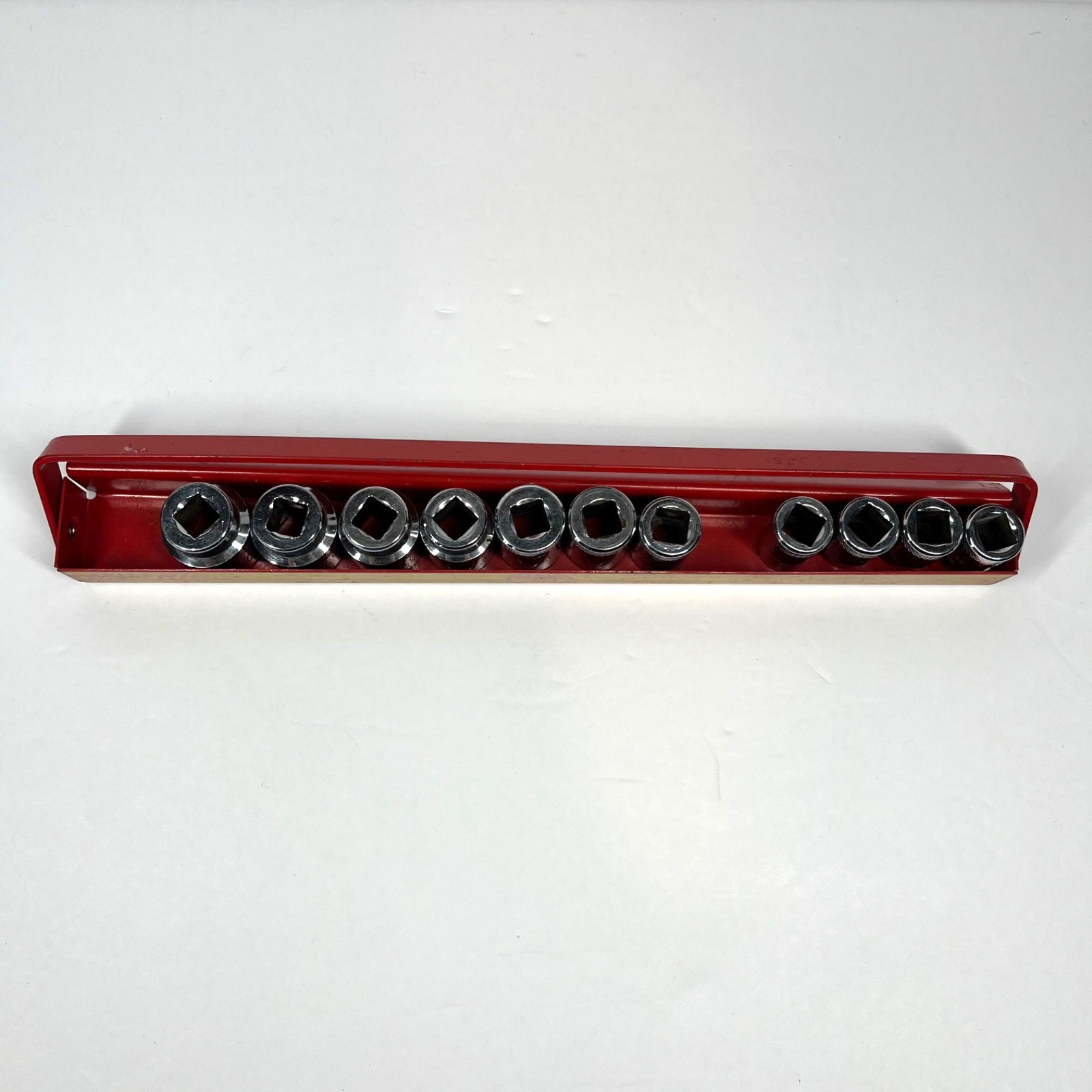 MAC Tools 3/8″ Drive 11- Piece Metric 6-Point Chrome Socket Set