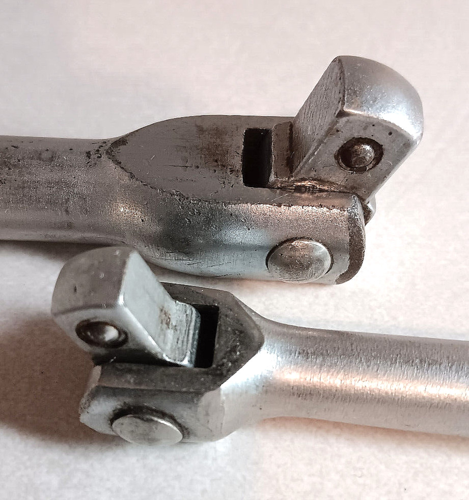 VINTAGE PRECISION-BILT #9044 1/2 DR AND #9074 3/8 DR BREAKER BAR 1940’S