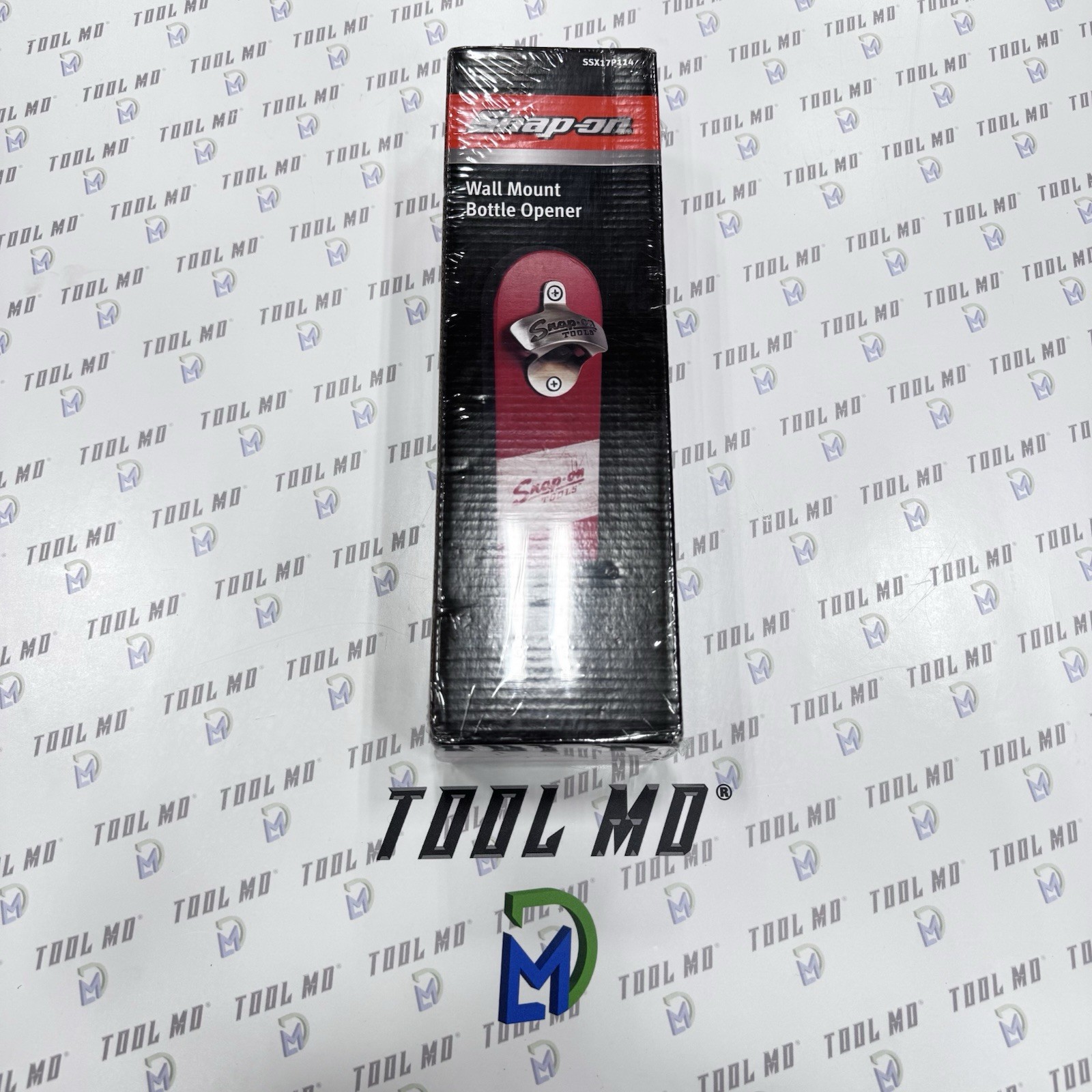 Snap-on Tools NOS 2017 Collectible Wall Mount Bottle Opener SSX17P114