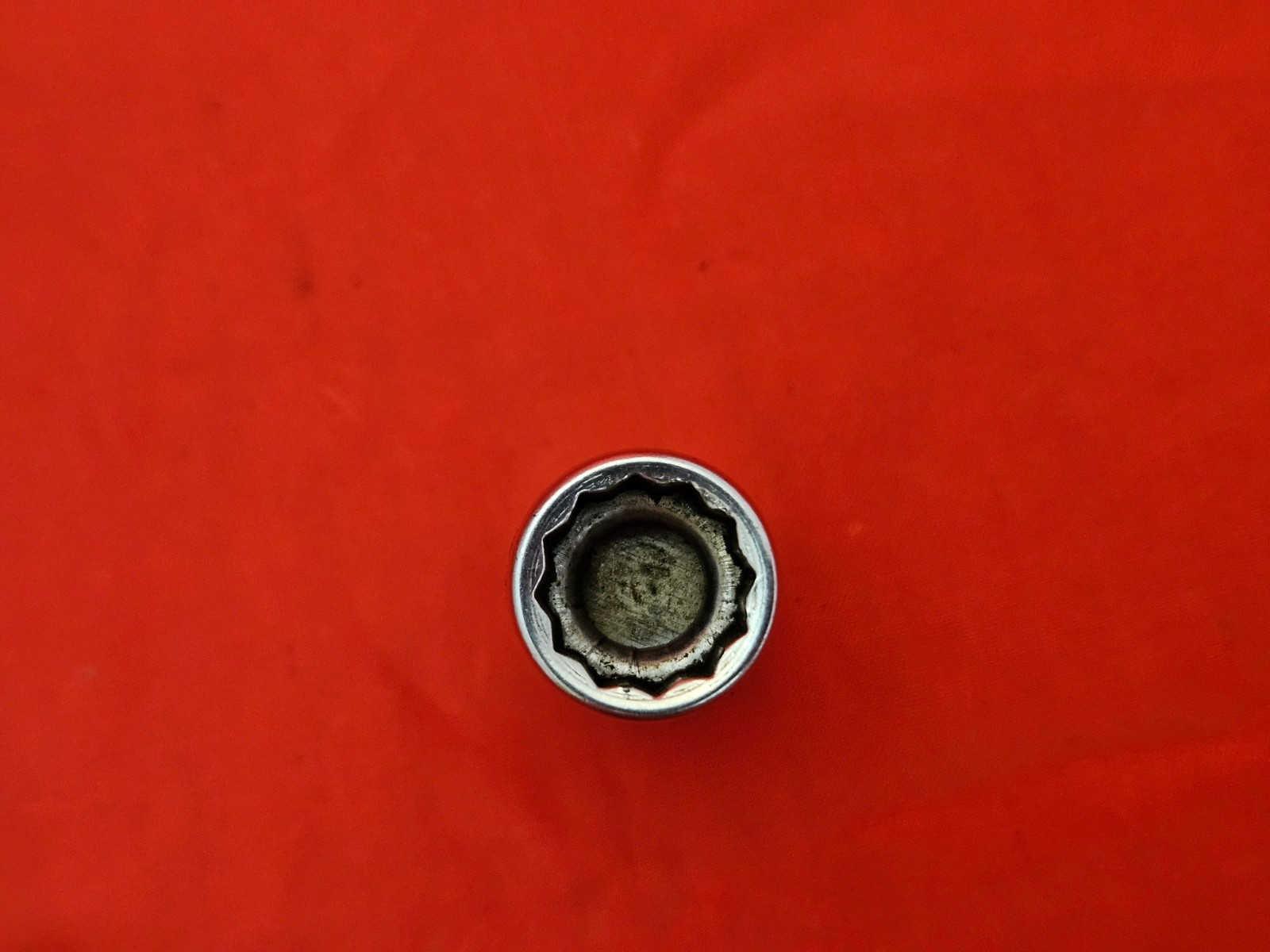 Snap-on FVU14 3/8″ Drive 7/16″ 12 Point Shallow Universal Swivel Socket USA D4