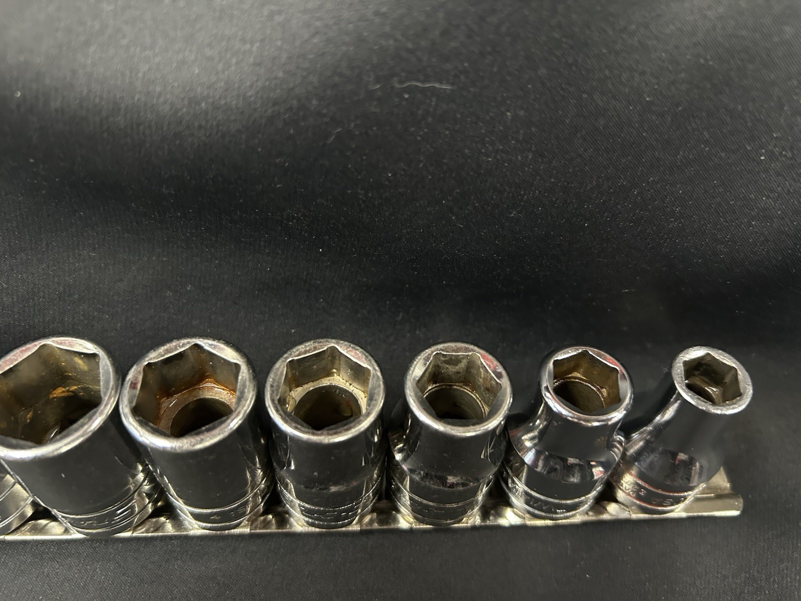 Snap on 13 pc1/2″ Drive 6-Point SAE Flank Drive Shallow Socket Set 1 1/4″ – 3/8″