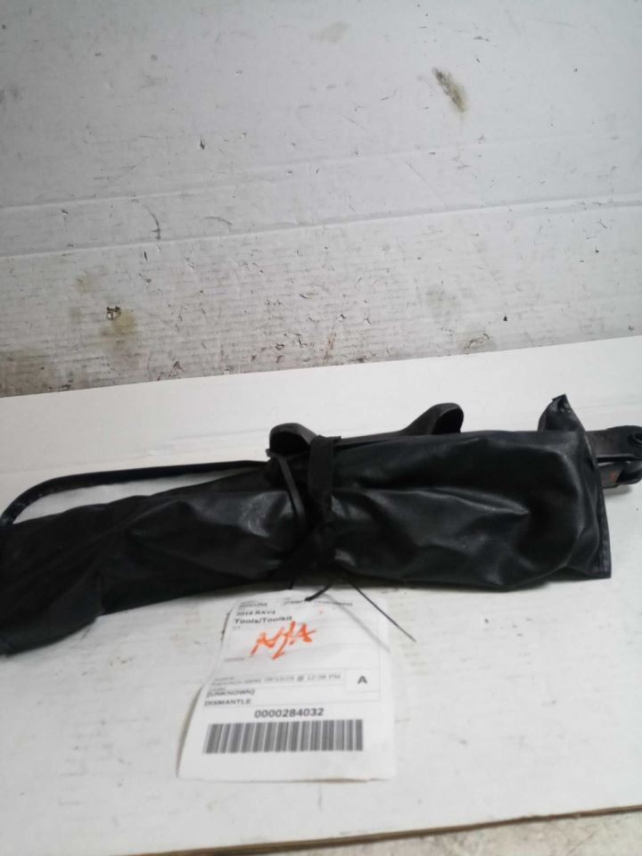 RAV 4 2016 Tools 536219