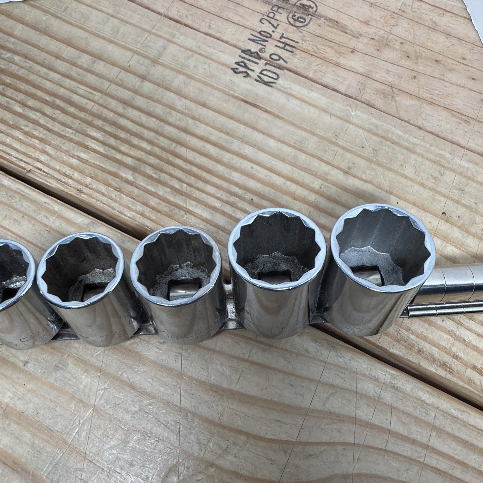 Craftsman SAE Shallow Socket Set 1/2″ Drive 12 Point 9/16″ to 1-1/16″ 9pc USA