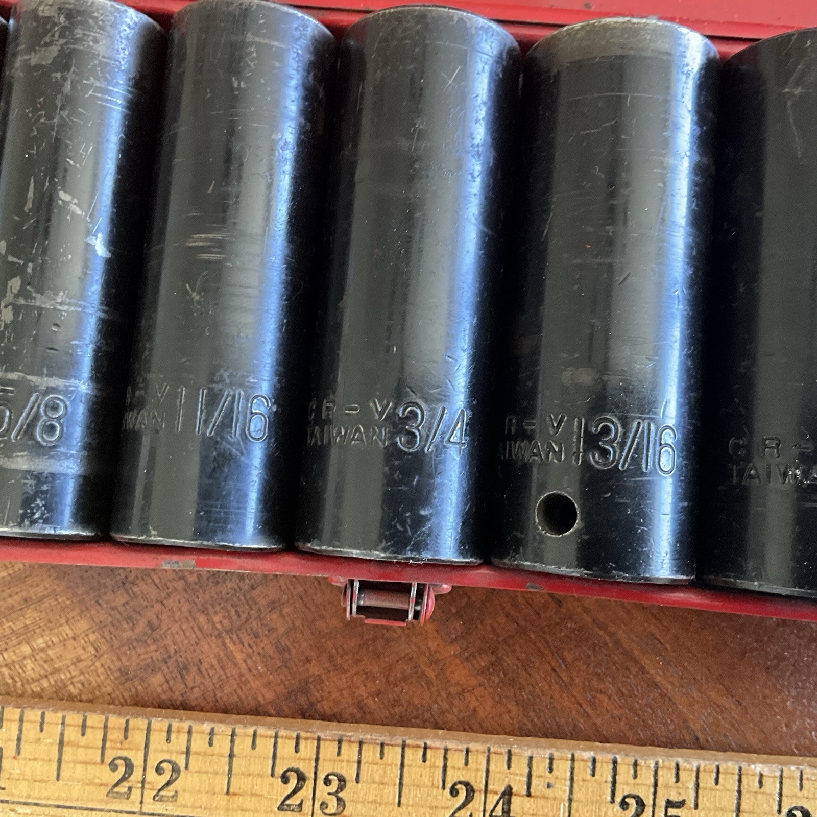 Vintage 11 Piece 1/2″ Square Drive Deep Impact Socket Set w Case 1″ to 3/8″