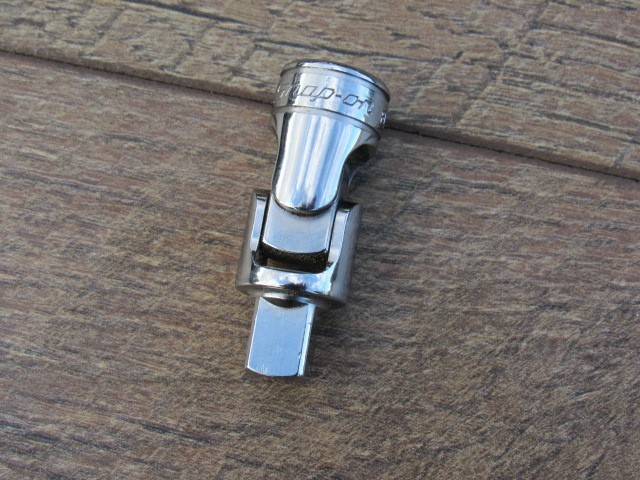 NEW SNAP ON FU8A 3/8″ DRIVE UNIVERSAL SWIVEL JOINT 2 1/16″ LENGTH NEWER LOGO