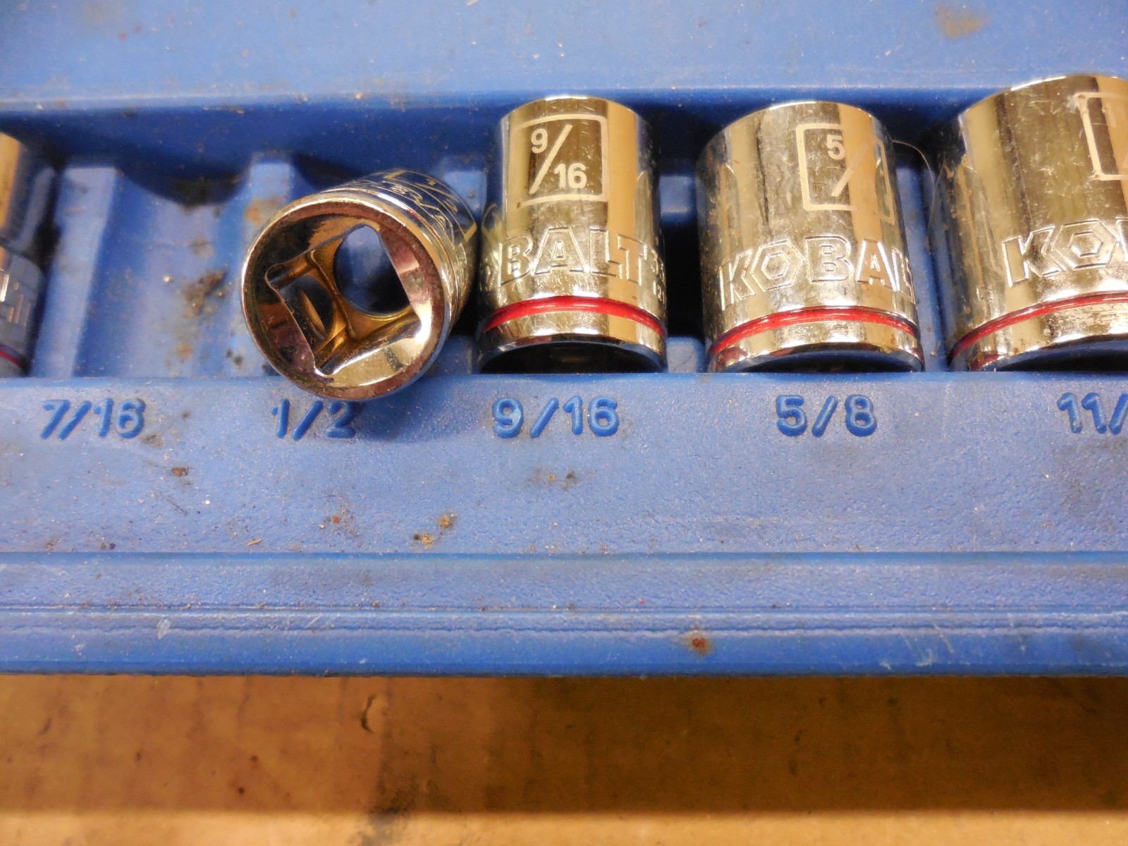 Kobalt shallow red band sockets 6pt 3/8 drive 1/4 3/8 1/2 9/16 5/8 11/16 sae std
