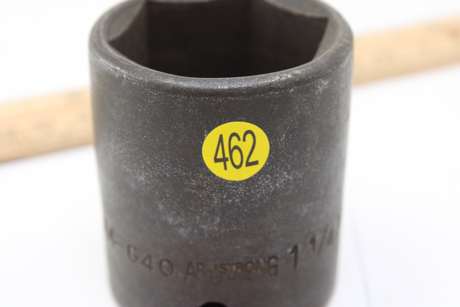 Armstrong A4-640 1-1/4″ 1/2″ Drive 6 Point SAE Black Oxide Impact Socket USA