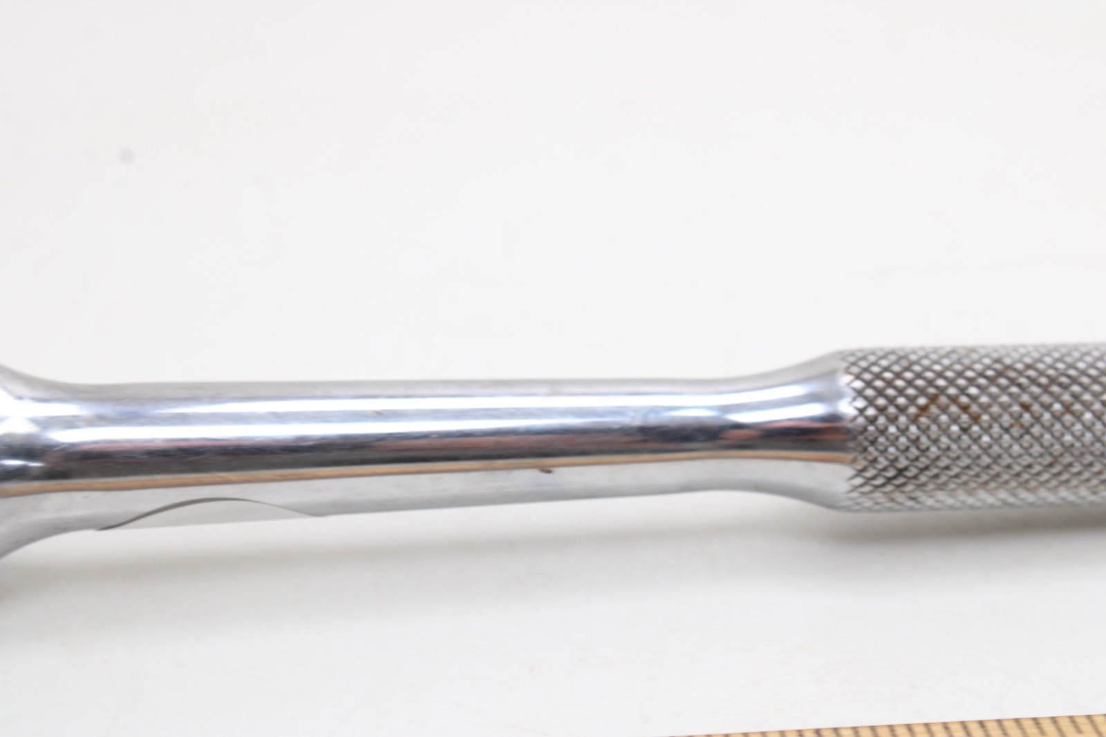 Radian K3 3/8” Drive 8″ Long Silent Gearless Knurled Handle Ratchet USA