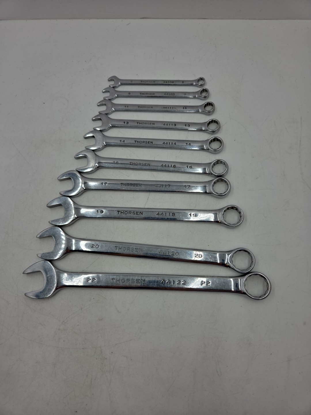 Thorsen 10 Pc. Combo Wrench Set Metric 22, 20, 19, 17, 16, 14, 13, 11, 9 & 8MM