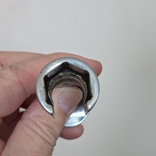 Snap-on 3/8″ Drive 18mm Deep 6pt Flare Nut Socket FRXM18 USA