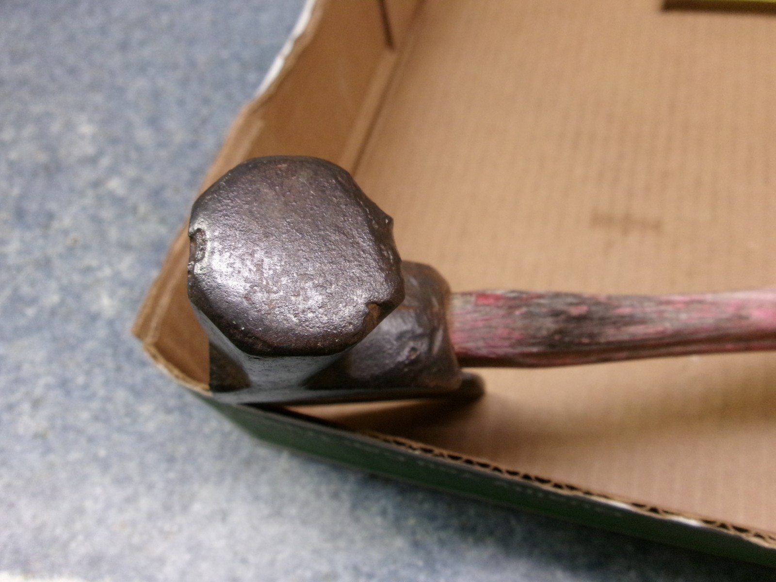 Plumb USA Hatchet Hammer with Non-Breakable Fiber-glass Handle No FAH2