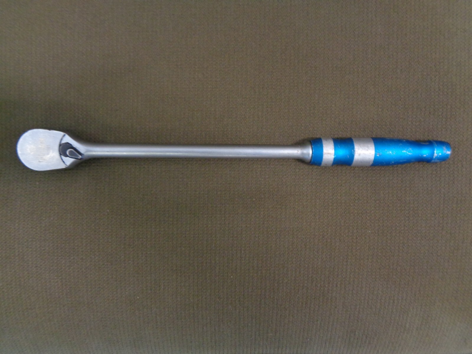 3/8″ Dr. x 12″ Sealed Head Ratchet Titan 12161