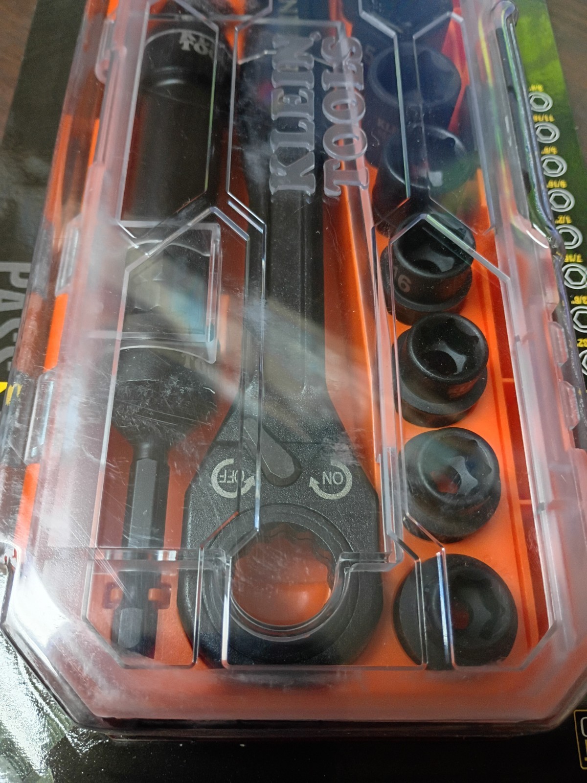 KLEIN TOOLS 65400 15-PIECE PASS THROUGH SOCKET WRENCH SET 3/8″ DRIVE NEW